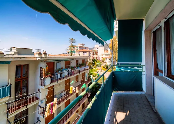 Le Palme Pensión Ospedaletti